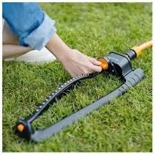 FISKARS Salınımlı Bahçe Sulama Fıskiyesi (1023659)