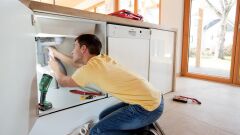 BOSCH UniversalLamp 18 El Feneri (Akü ve Şarj Aleti Hariç)