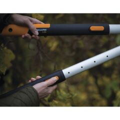FISKARS HS86 SmartFit Teleskopik Çit Budama Makası (1013565)