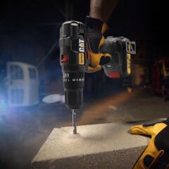 CAT DX155.1SET 18Volt/2.0Ah Li-ion Çift Akülü Profesyonel Şarjlı Darbeli Matkap + DA01901 32 Parça Vidalama Uç Seti