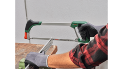 BOSCH Universal 300 mm Demir Testere Kolu 3 Yedek Testereli (1600A033BK)