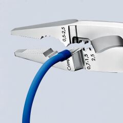 KNIPEX VDE 1000 Volt Çok Fonksiyonlı Elektrikçi Pensesi Yaylı 200 mm (1396200)
