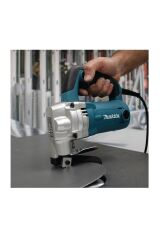 MAKİTA JS3201J Sac Kesme Makinası 710 Watt